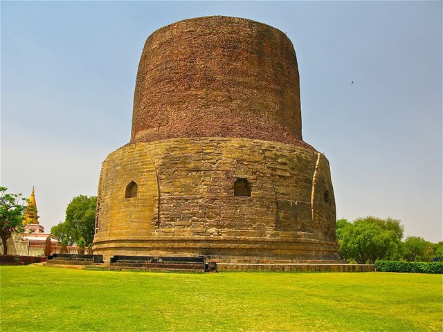 Dhamekh Stupa